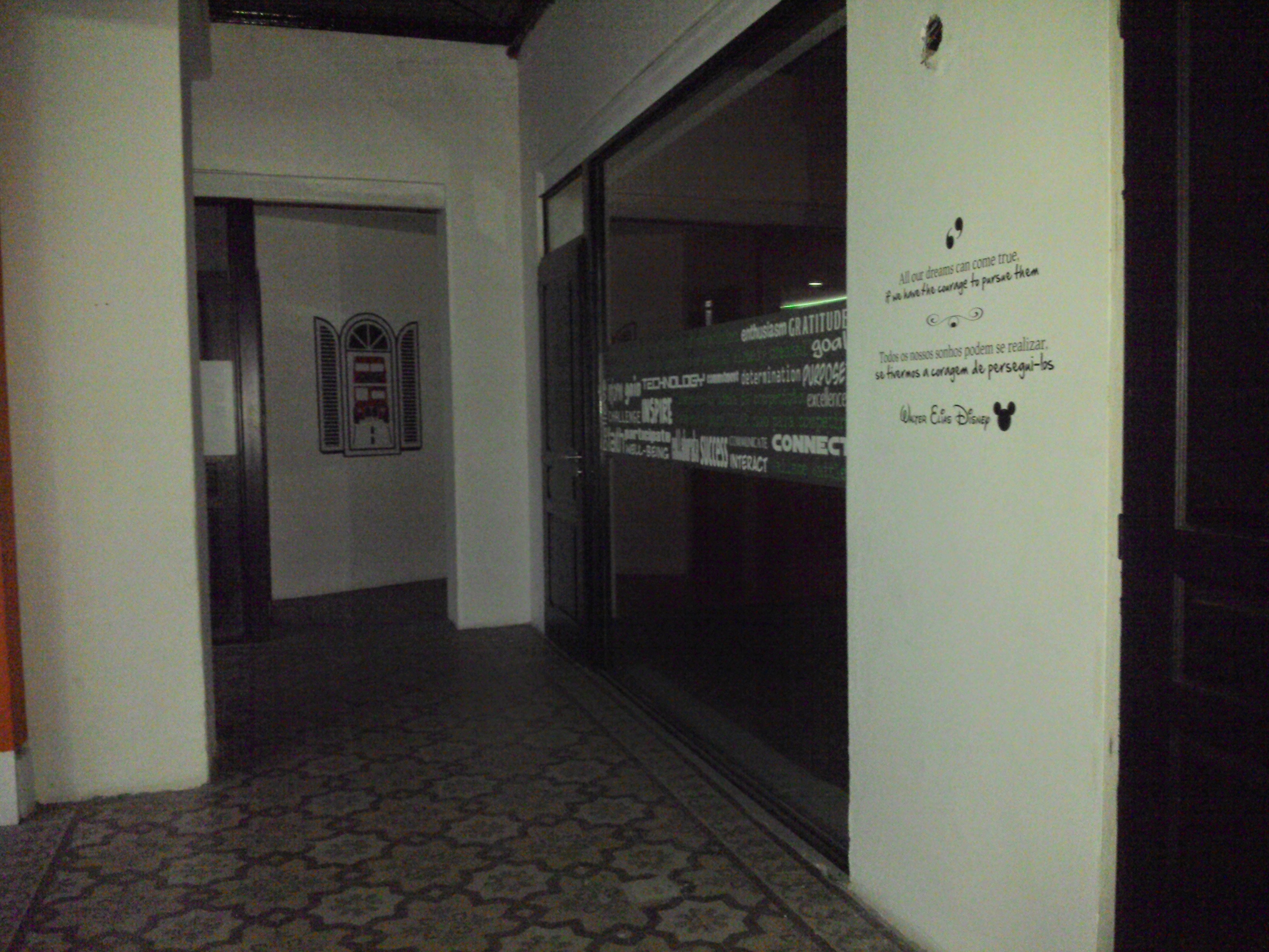 CASA ANTIGUA EN ALQUILER PARA COMERCIO - 4