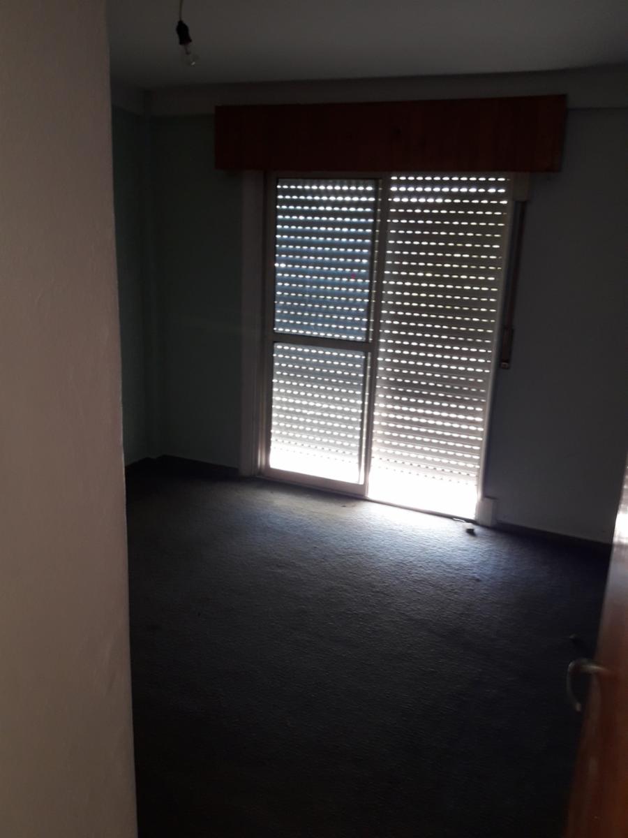 EXCELENTE CASA EN VENTA CON DOS DEPENDENCIAS — foto 13