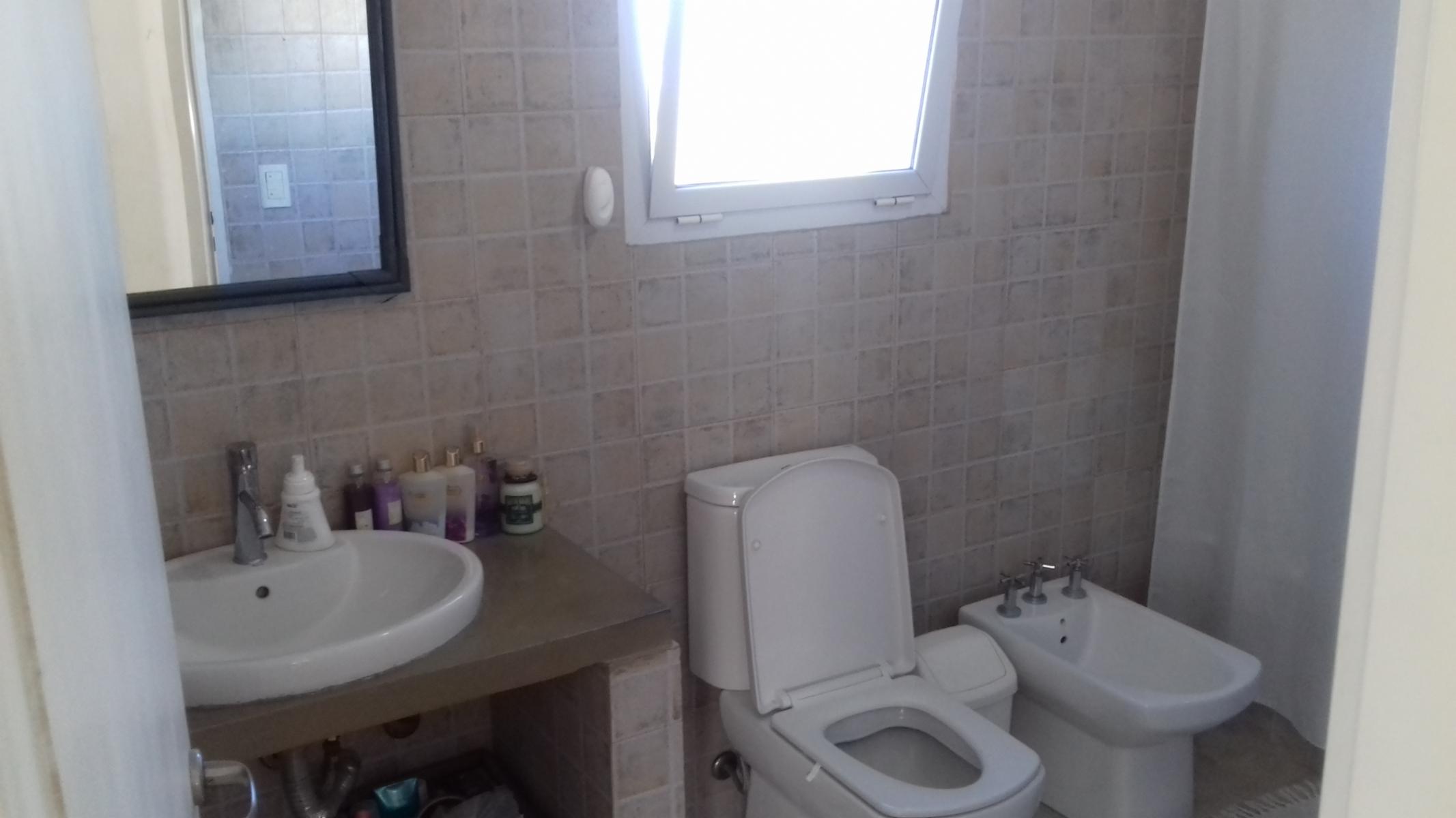 Casa en el Barrio San Isidro Labrador. — foto 11