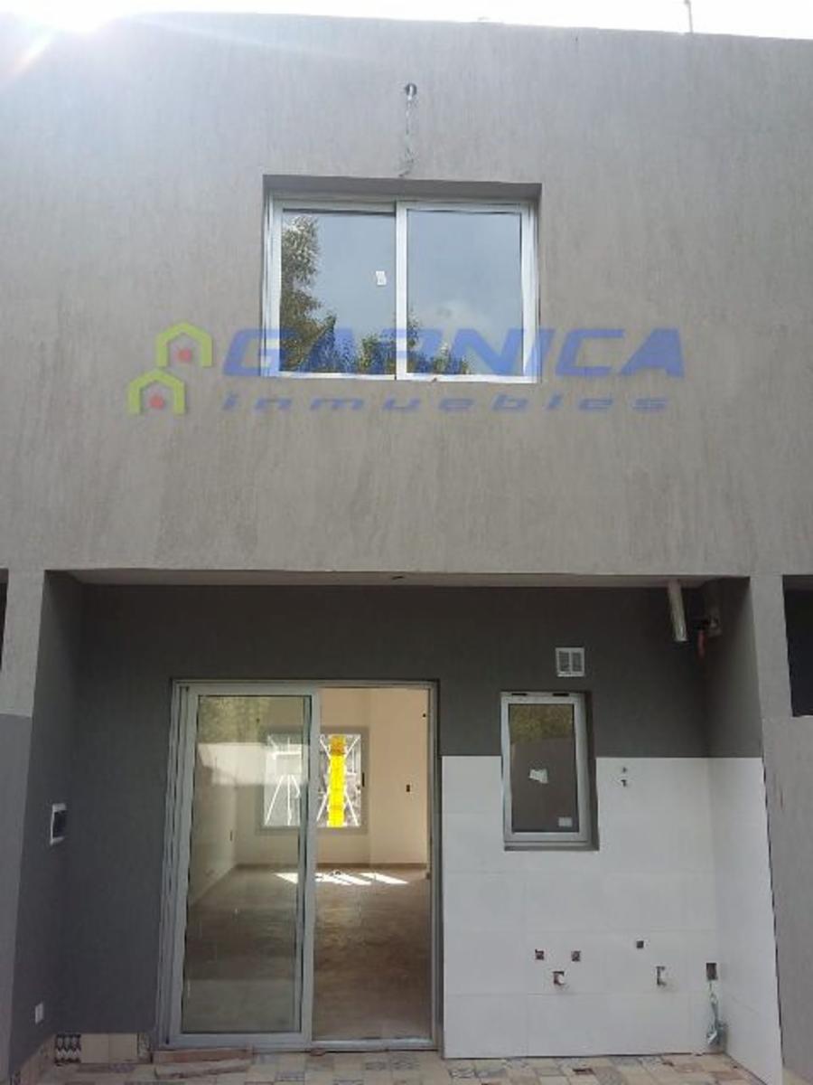 Dúplex tres ambientes Ituzaingó norte — foto 3