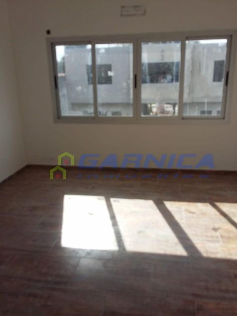 Dúplex tres ambientes Ituzaingó norte — foto 9