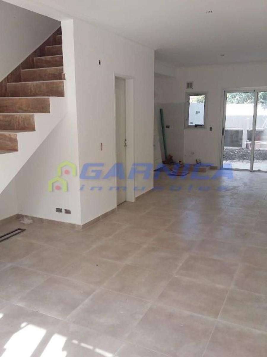 Dúplex tres ambientes Ituzaingó norte — foto 10