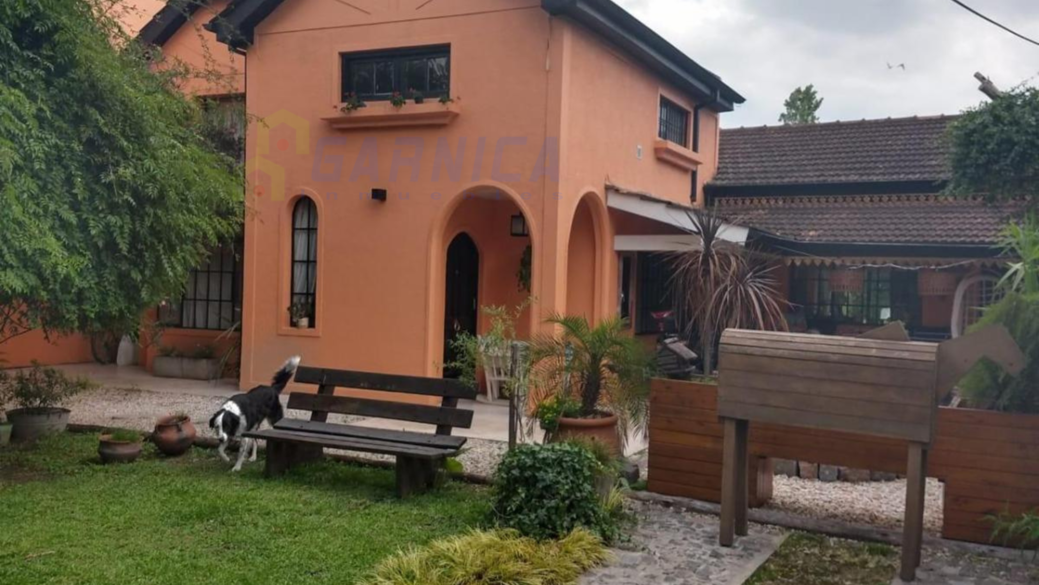 Venta de Casa en Parque Leloir - Villa Udaondo