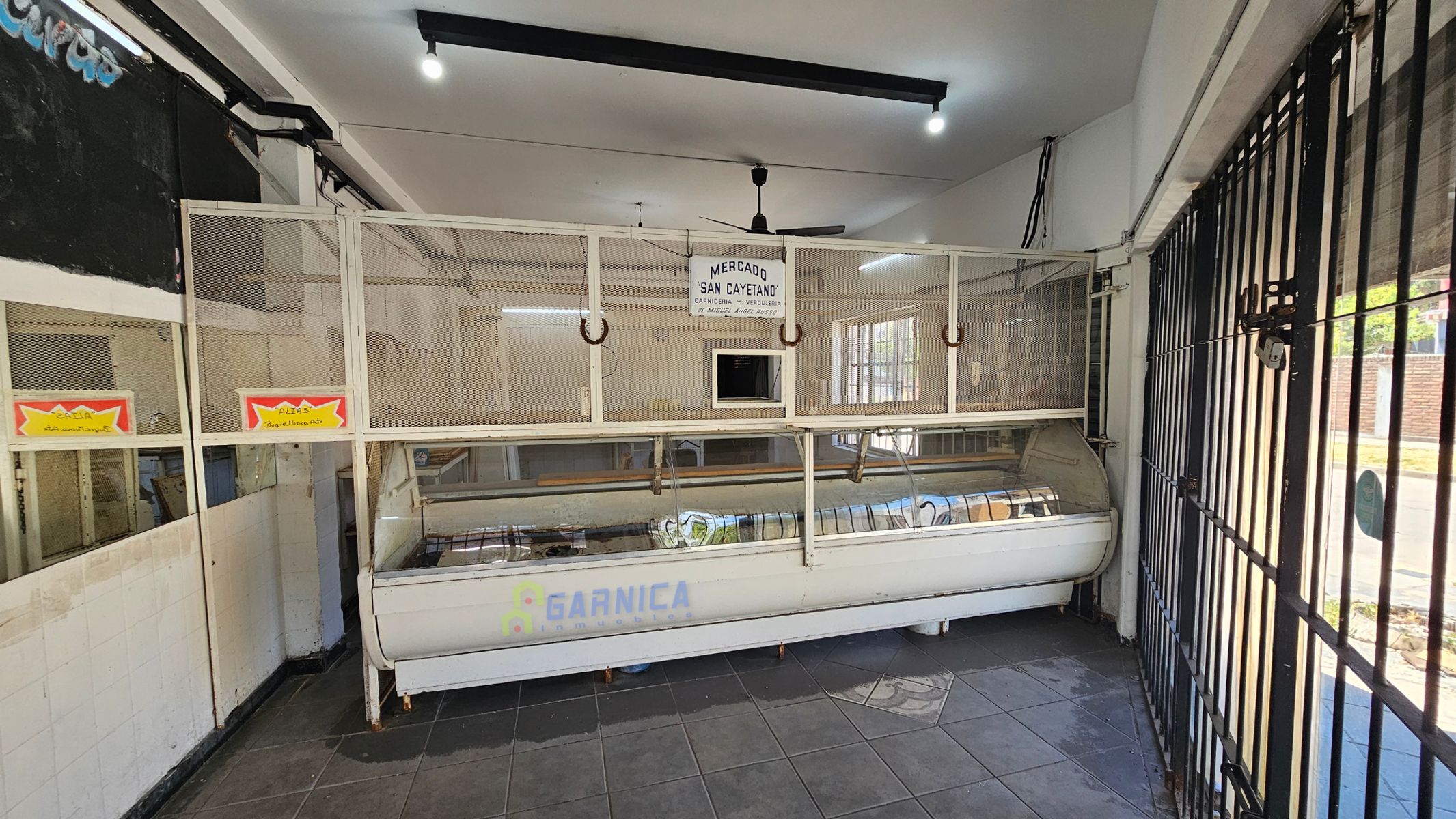 Local esquina (Carniceria) - ituzaingó norte - 6