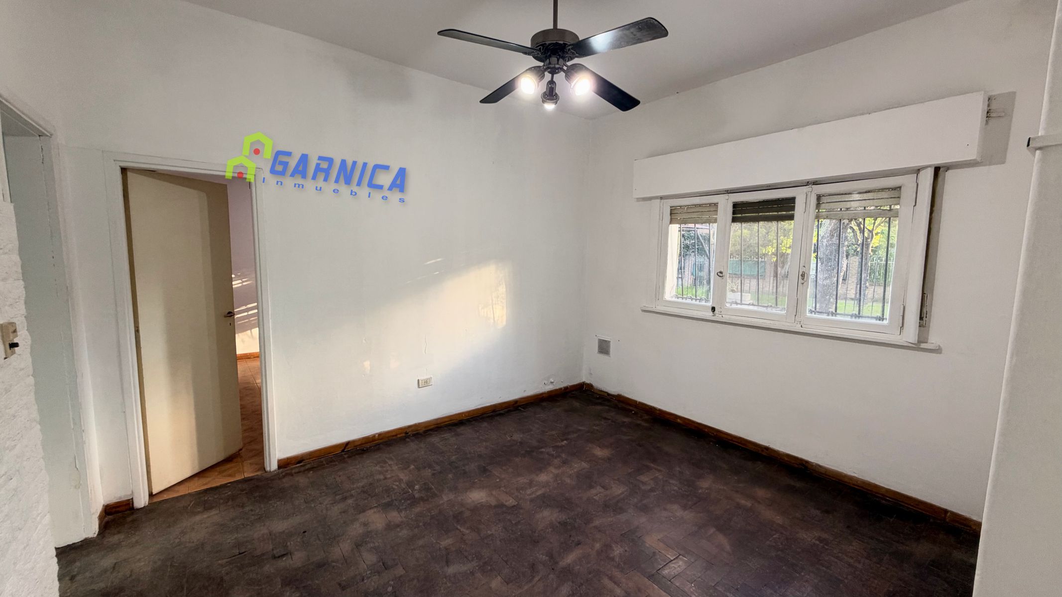 Casa al frente en alquiler en Ecuador 1187, Ituzaingó — foto 4