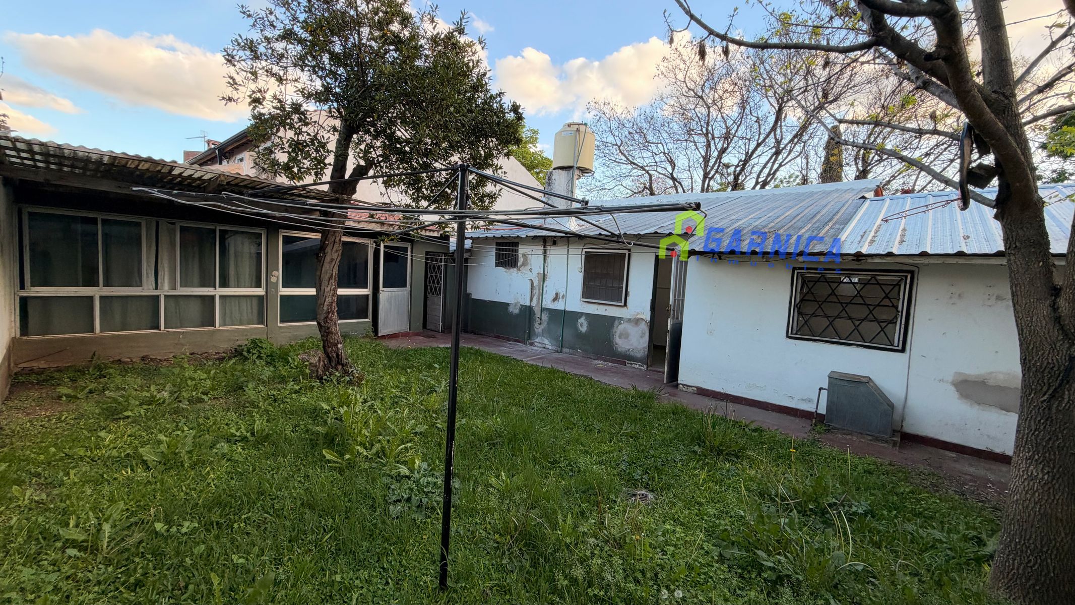 Casa al frente en alquiler en Ecuador 1187, Ituzaingó — foto 10