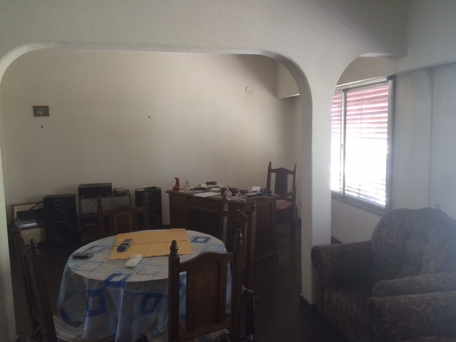 Importante casa de 260 m2, Quilmes Oeste. — foto 2