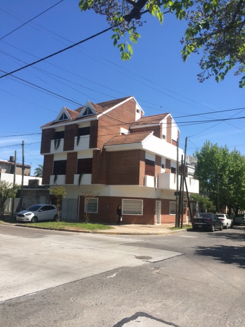 Importante casa de 260 m2, Quilmes Oeste. — foto 8