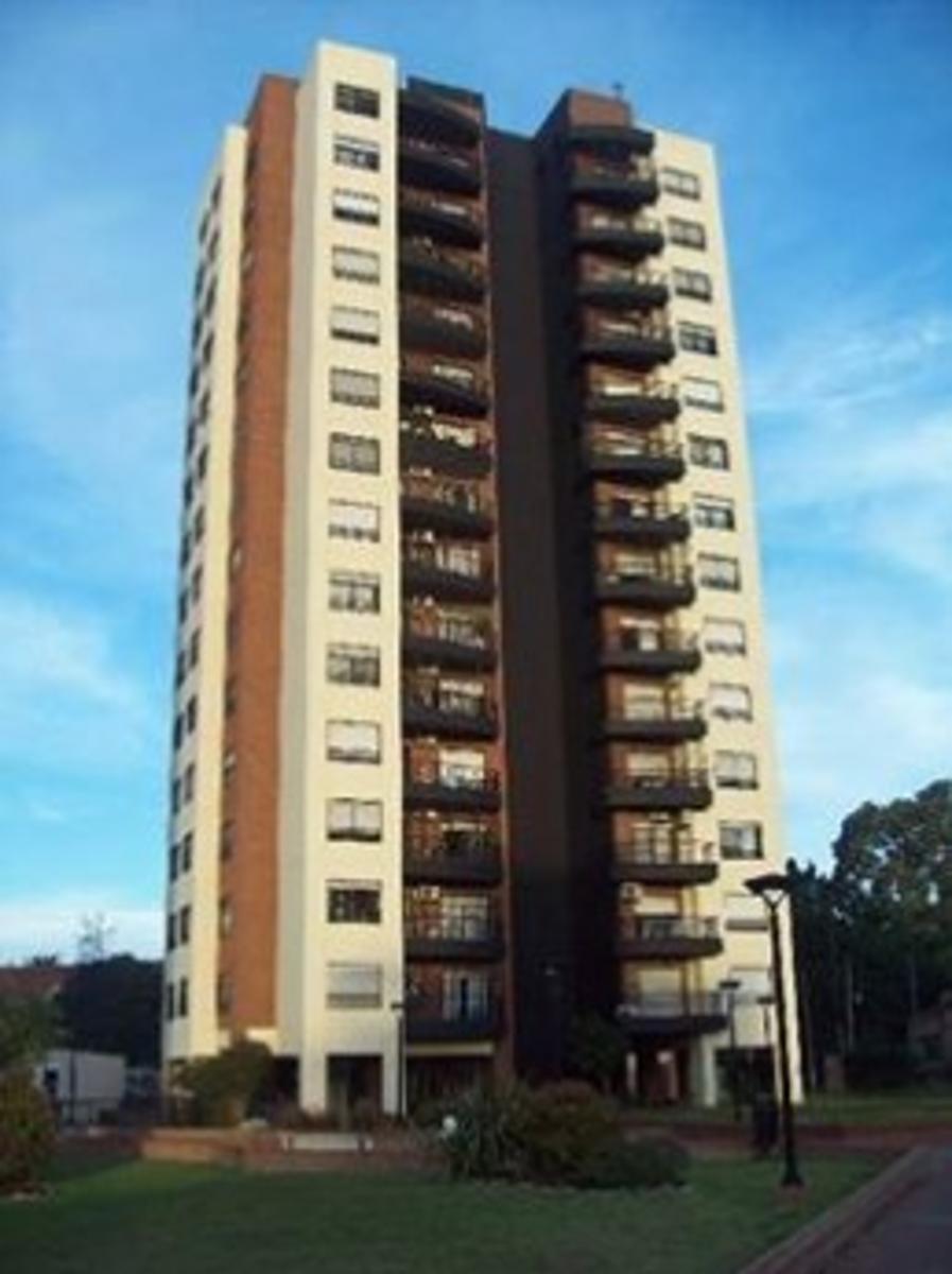 Departamento de 3 ambientes en Complejo Terrazas de Quilmes.
