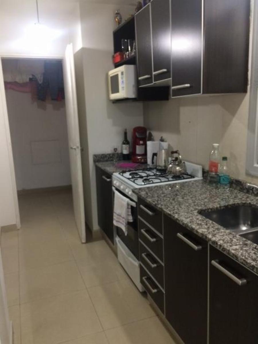 Departamento amplio de 2 ambientes en 1do piso, Quilmes este — foto 7