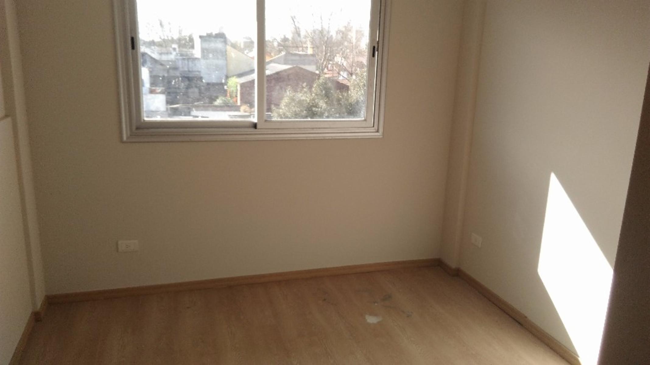 Departamentos de 2 ambientes en 2º Piso, Quilmes oeste. — foto 4
