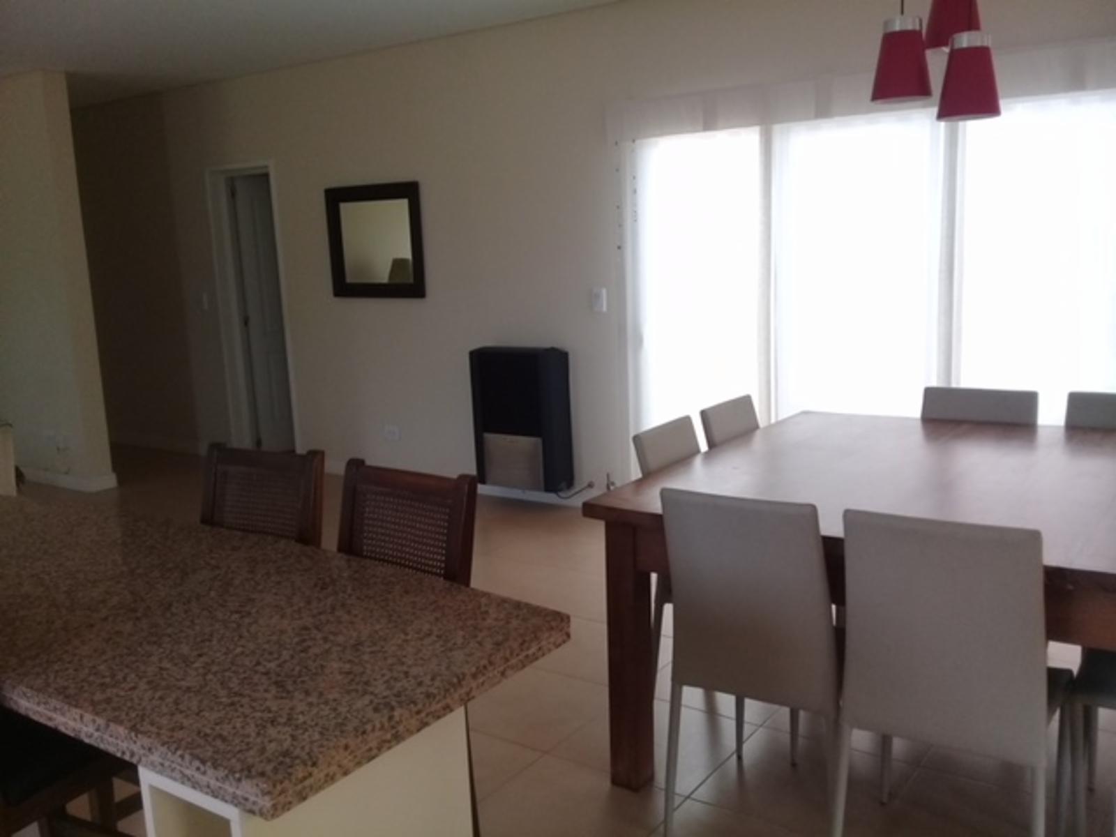 Casa de 4 ambientes en Fincas de Iraola 3. — foto 7