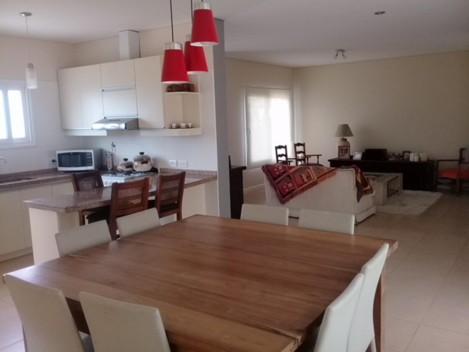 Casa de 4 ambientes en Fincas de Iraola 3. — foto 8