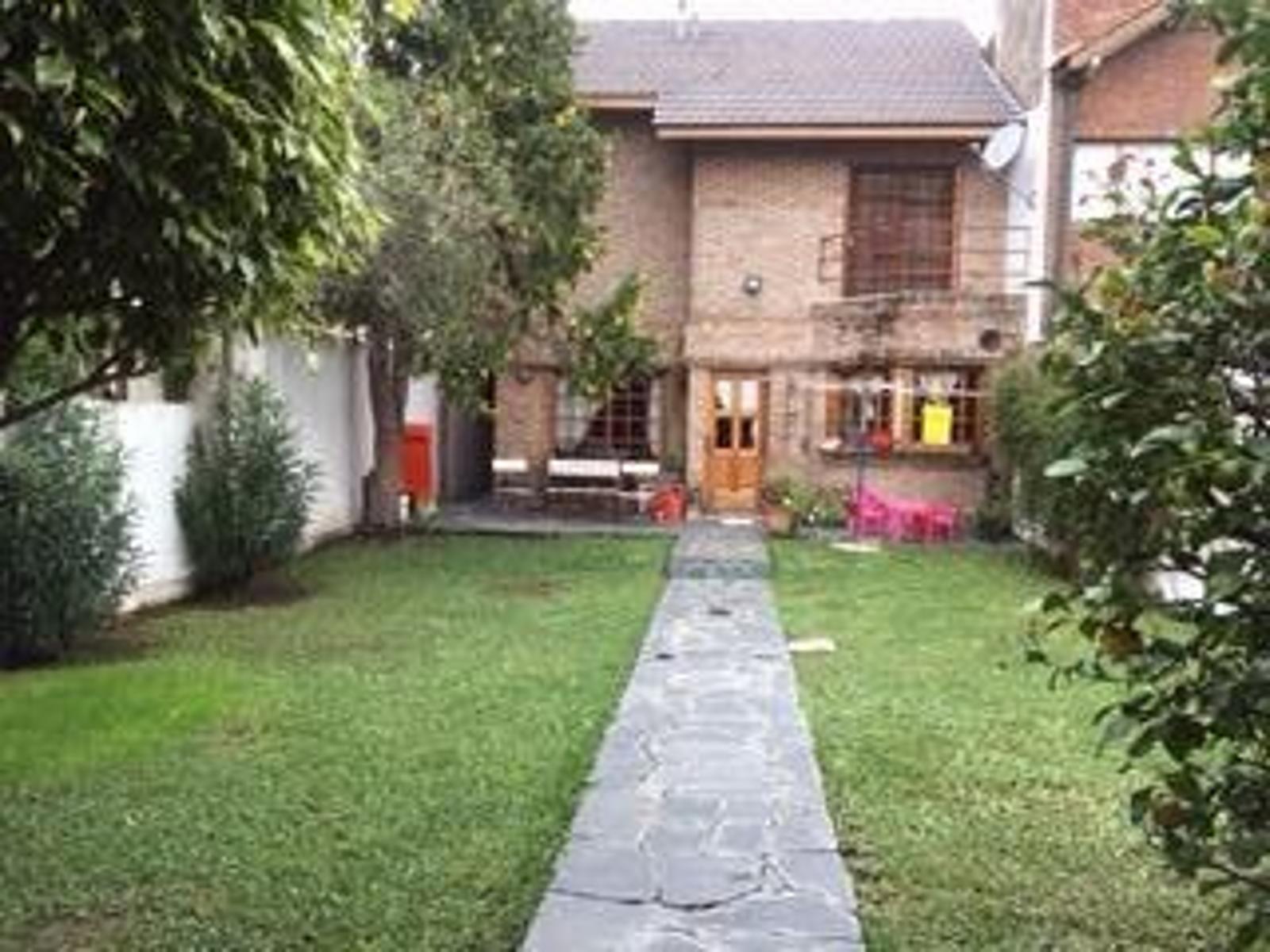 Casa de 4 ambientes sobre amplio lote, Quilmes — foto 4