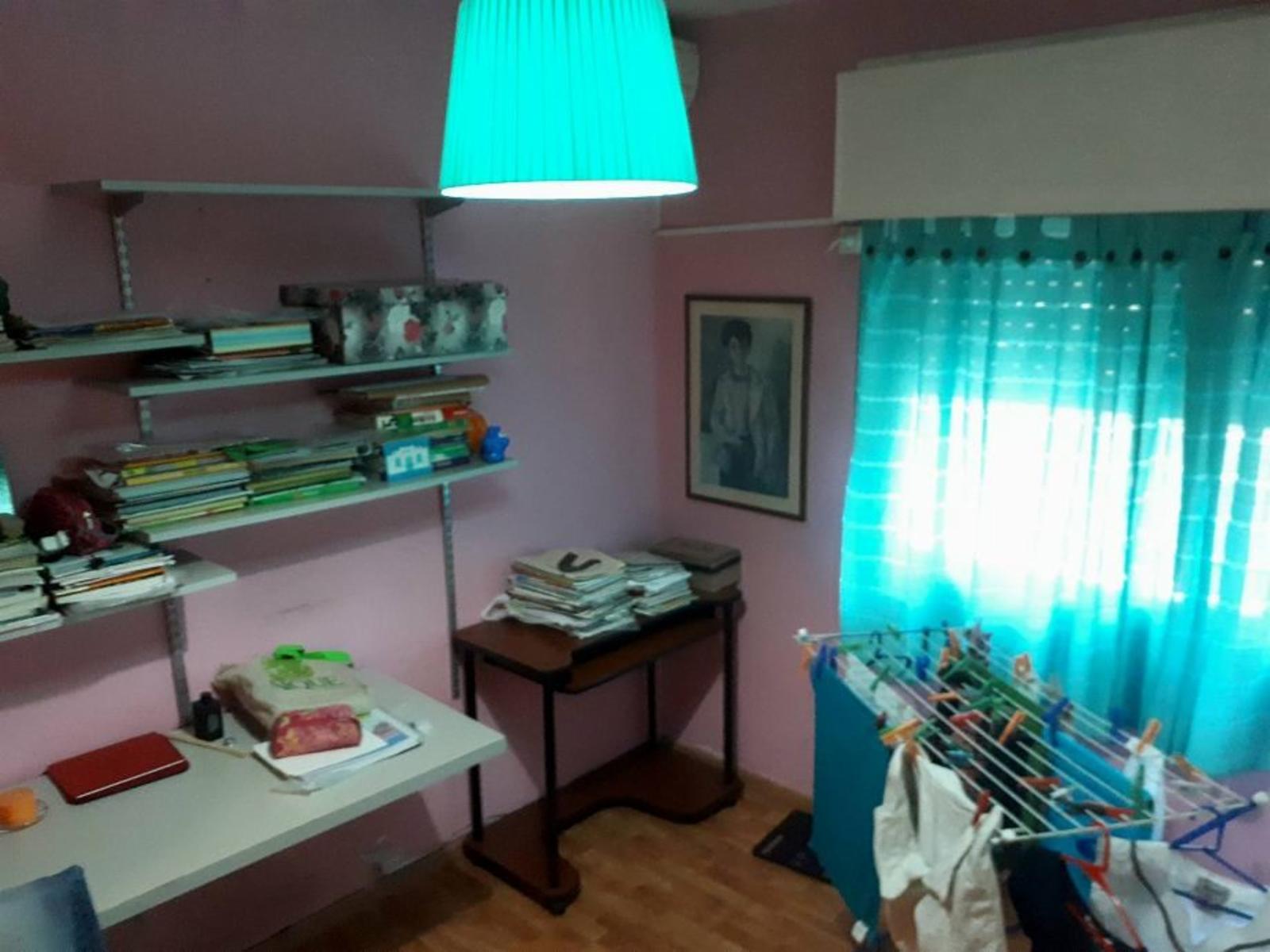 Hermosa casa de 5 ambientes, Quilmes Oeste. — foto 6
