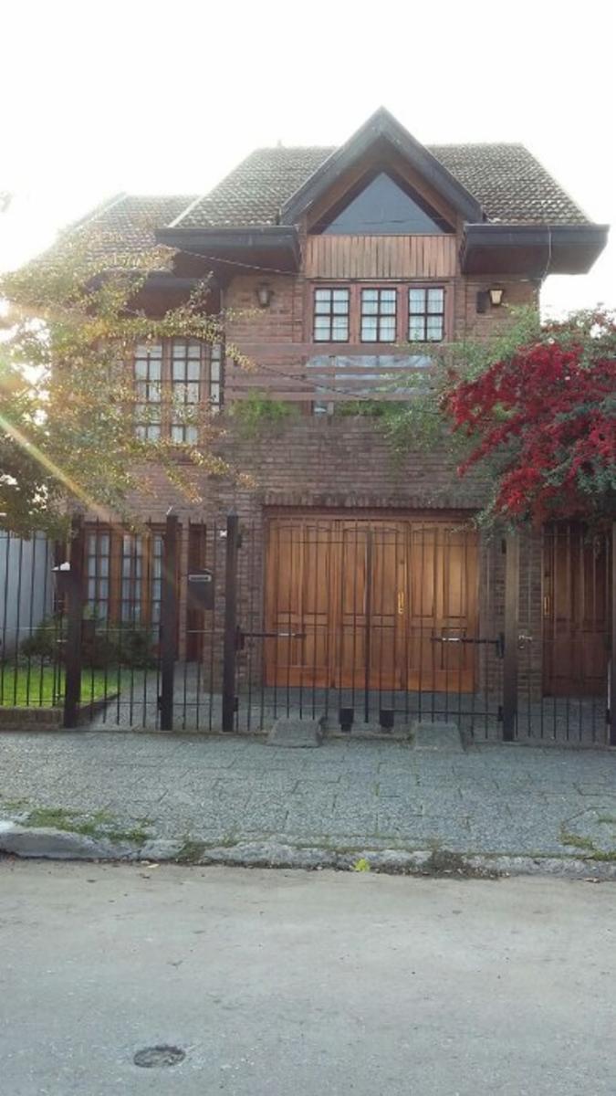 Chalet de 5 ambientes en Quilmes