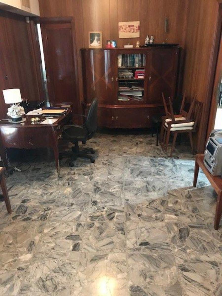 Excelente chalet de 5 ambientes en Barrio Parque — foto 6