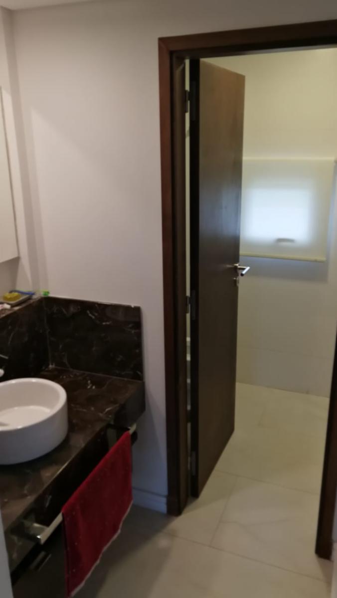 Casa minimalista en Nuevo Quilmes — foto 10