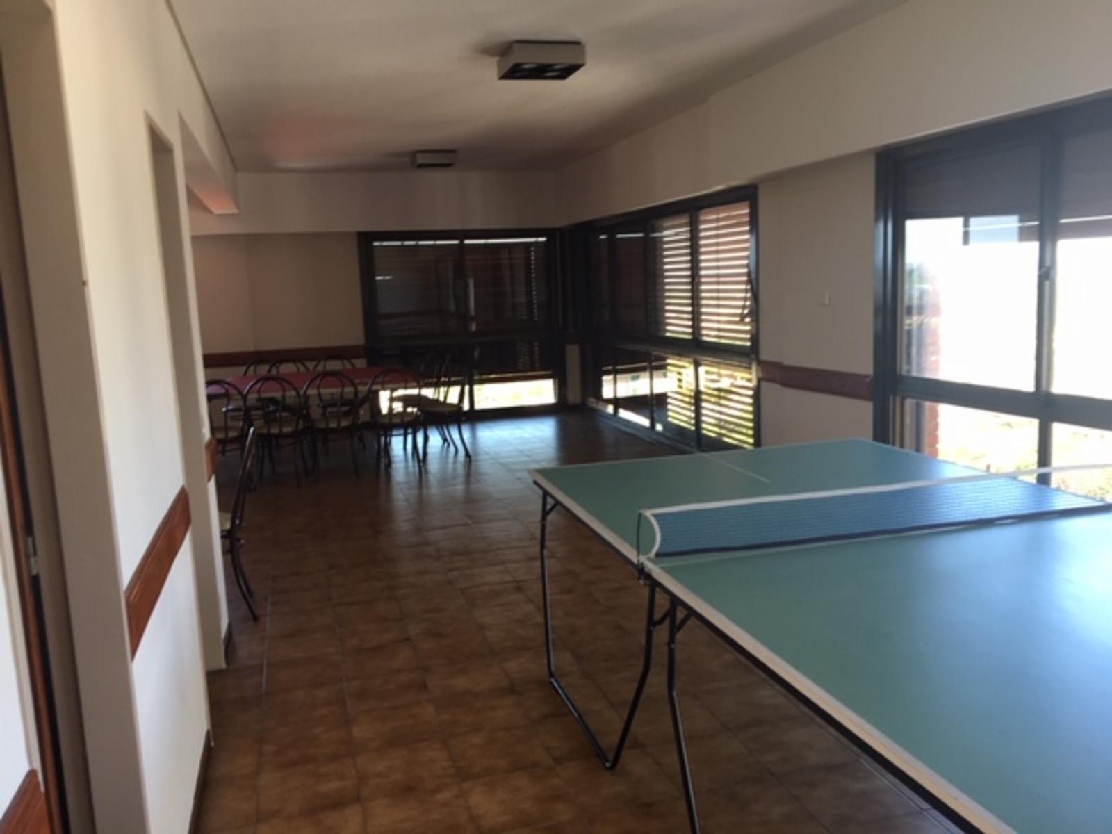 Piso 5 amb.. con habitación d servicio Quilmes centro — foto 11