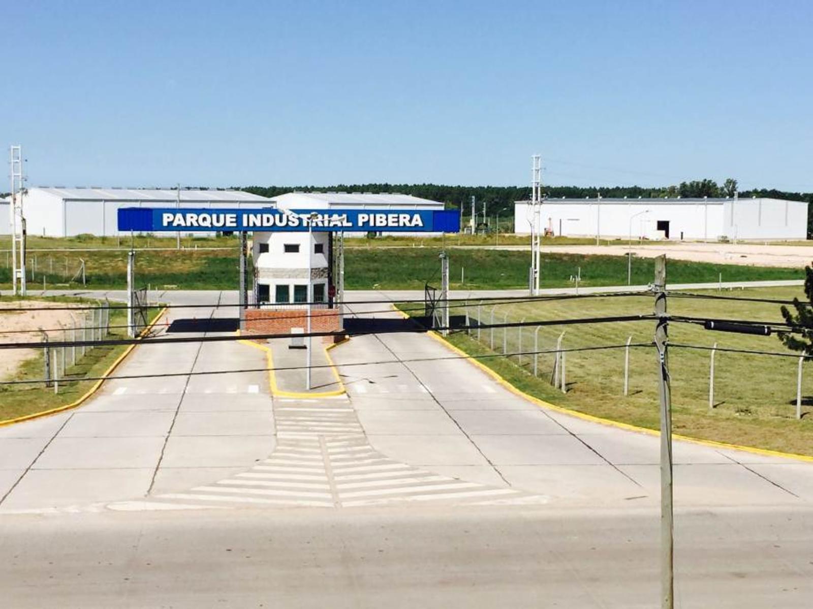 Lote en Parque industrial Ruta 2