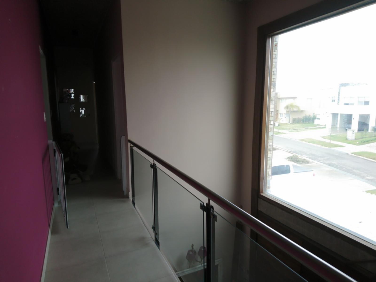 Importante casa en Nuevo Quilmes — foto 11