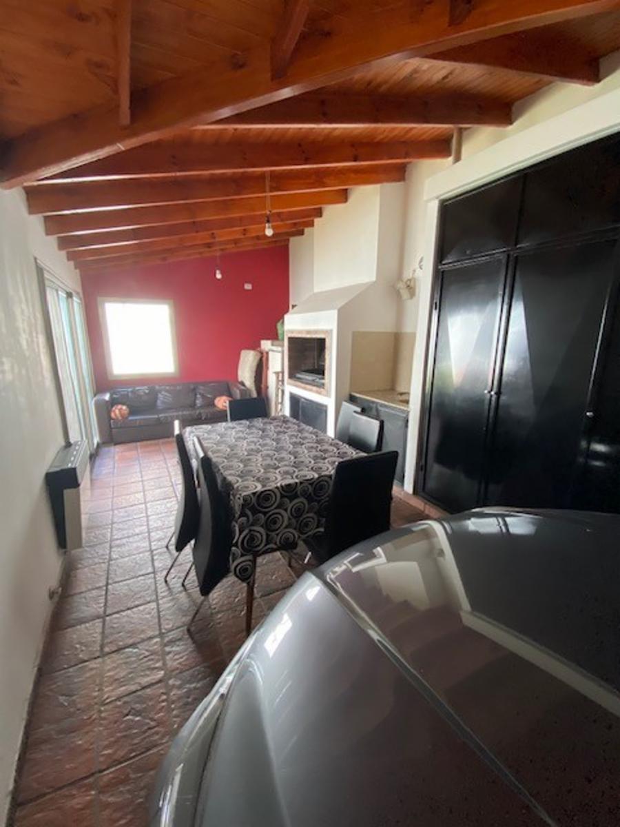 Importante Chalet en Quilmes recidencial — foto 8