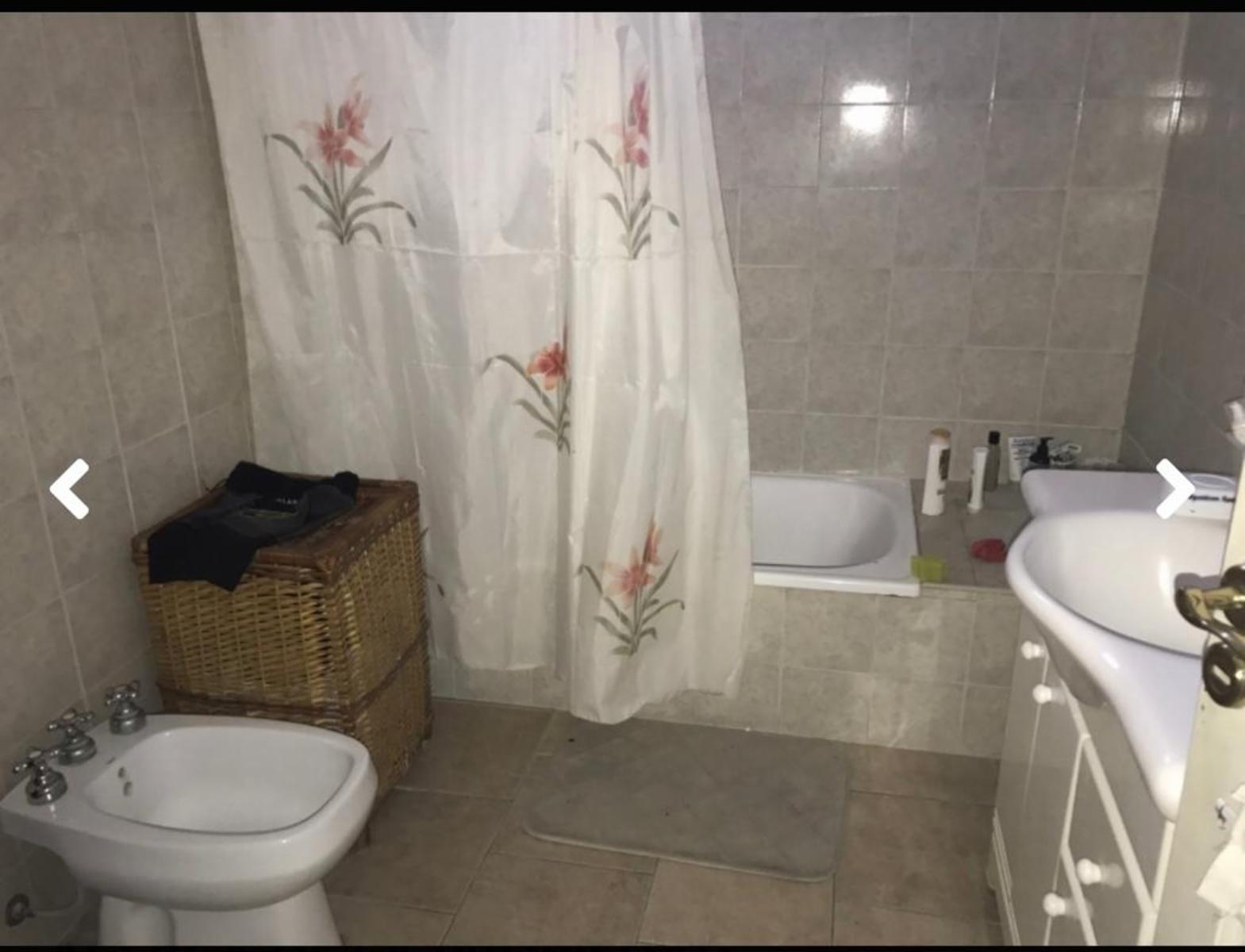Casa 3 amb. reciclada a nuevo con fondo y pileta Berazategui centro — foto 5