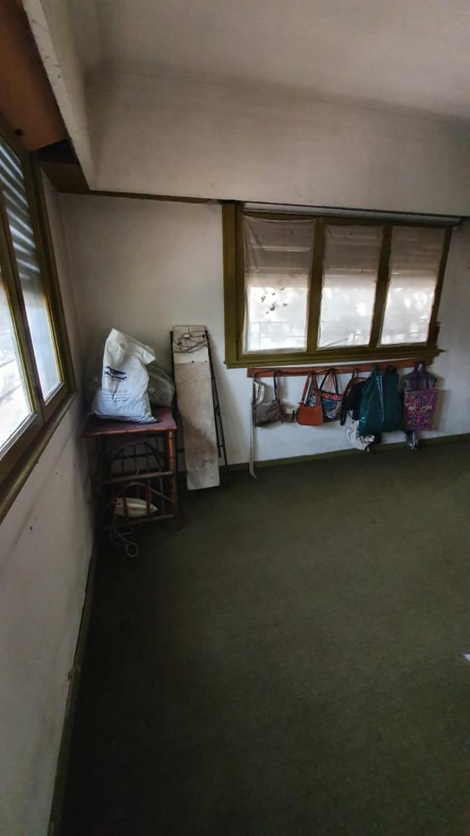 Casa 4 amb. cerca del centro de Quilmes a reciclar Oportunidad — foto 9