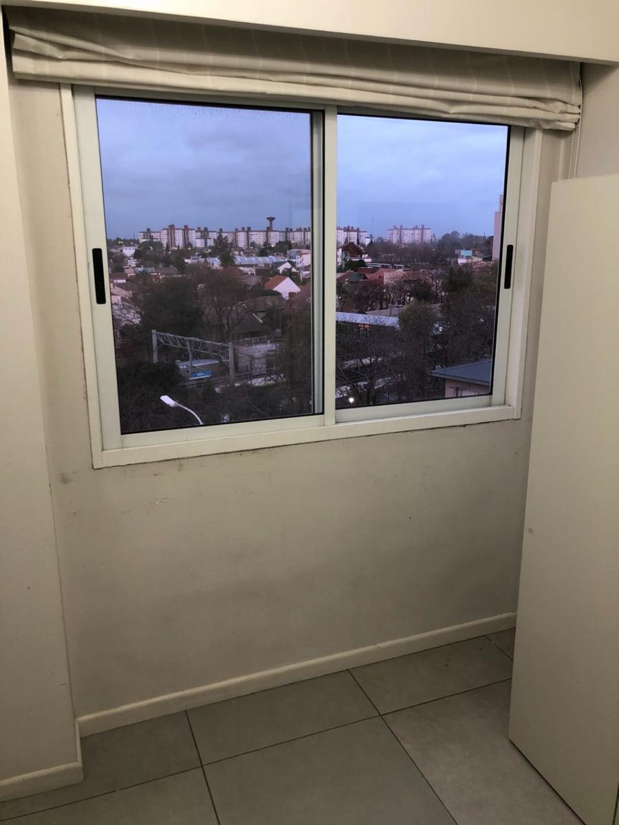 Departamento 3 amb. excelente estado frente a la estación de Wilde — foto 13