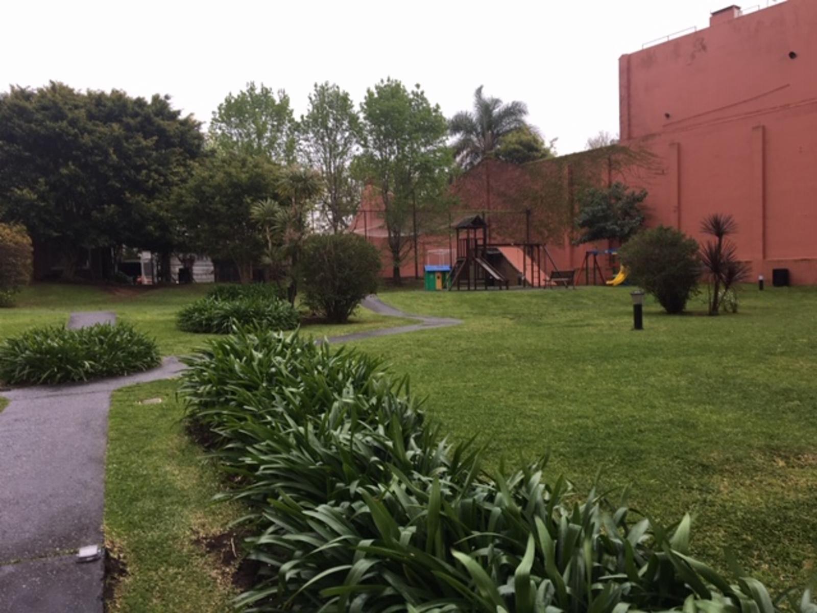 Departamento 3 amb. en Torres de Fierro, complejo con seguridad 24 hs. — foto 3