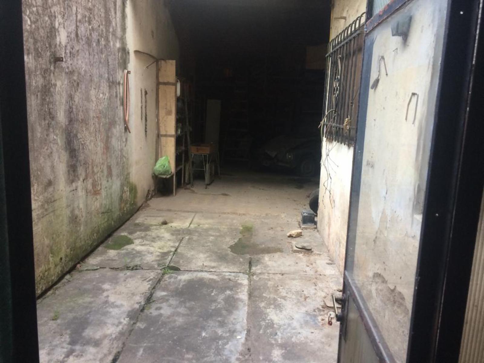 Casa en Quilmes residencial ideal para reciclar o emprendimiento — foto 3