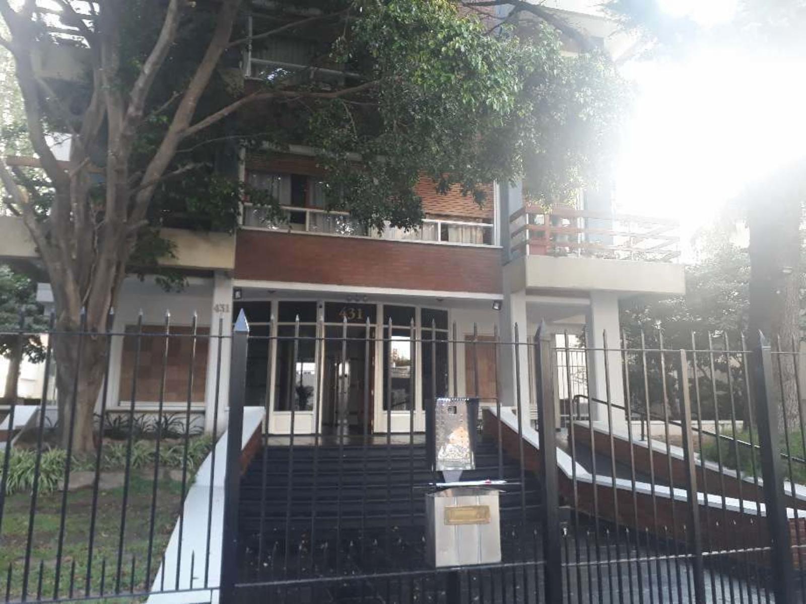 Excelente departamento 2 amb. buena vista Quilmes centro Oportunidad — foto 2