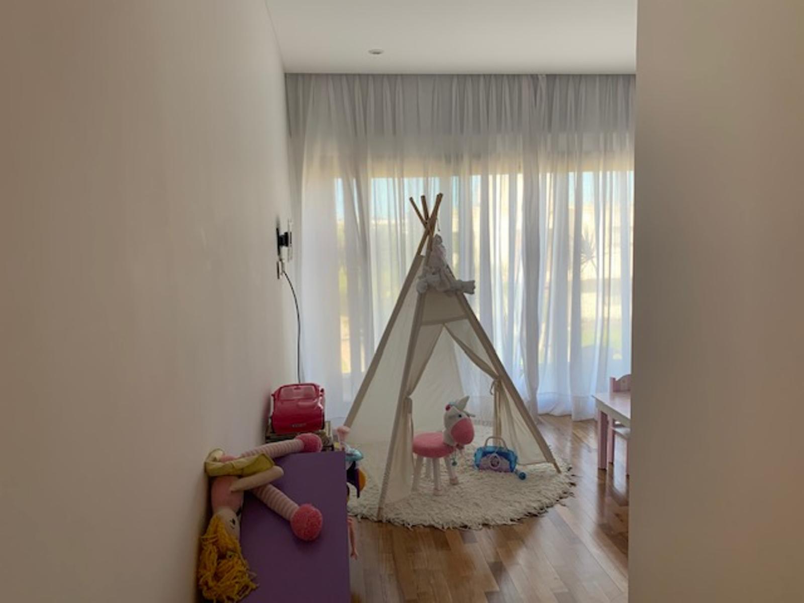 Importante casa en Nuevo Quilmes lote central, excelente calidad constructiva — foto 9