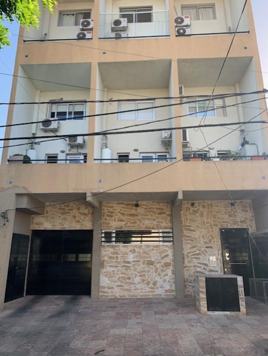 Loft con cochera en Quilmes centro