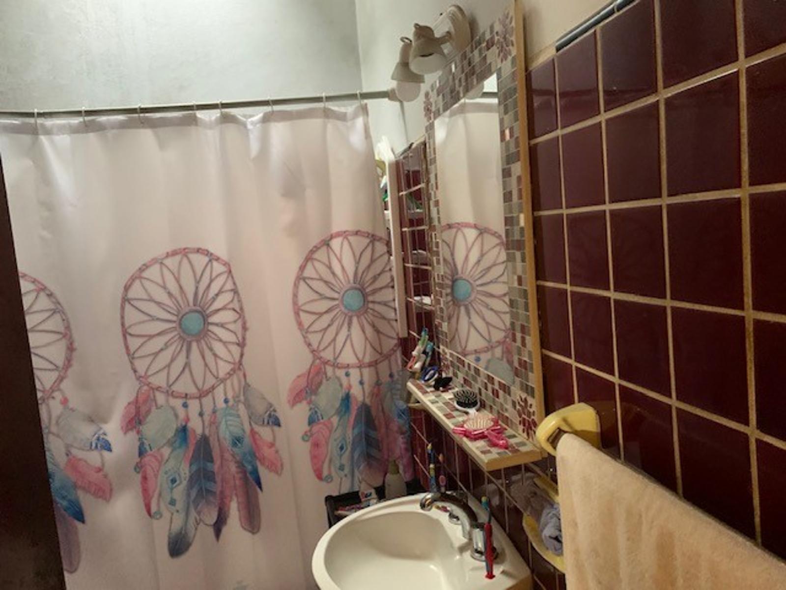 Casa 4 ambientes con cochera y fondo oportunidad — foto 7