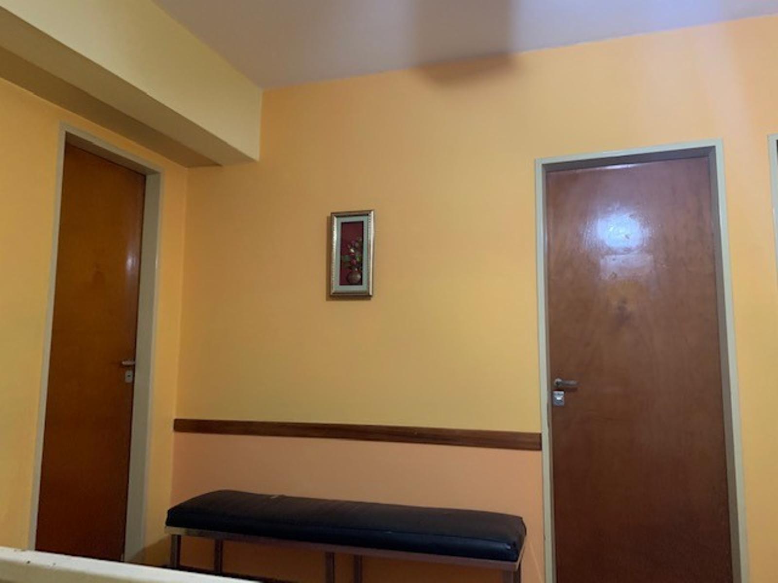 3 Oficinas con recepción y baño en Berazategui centro - 3