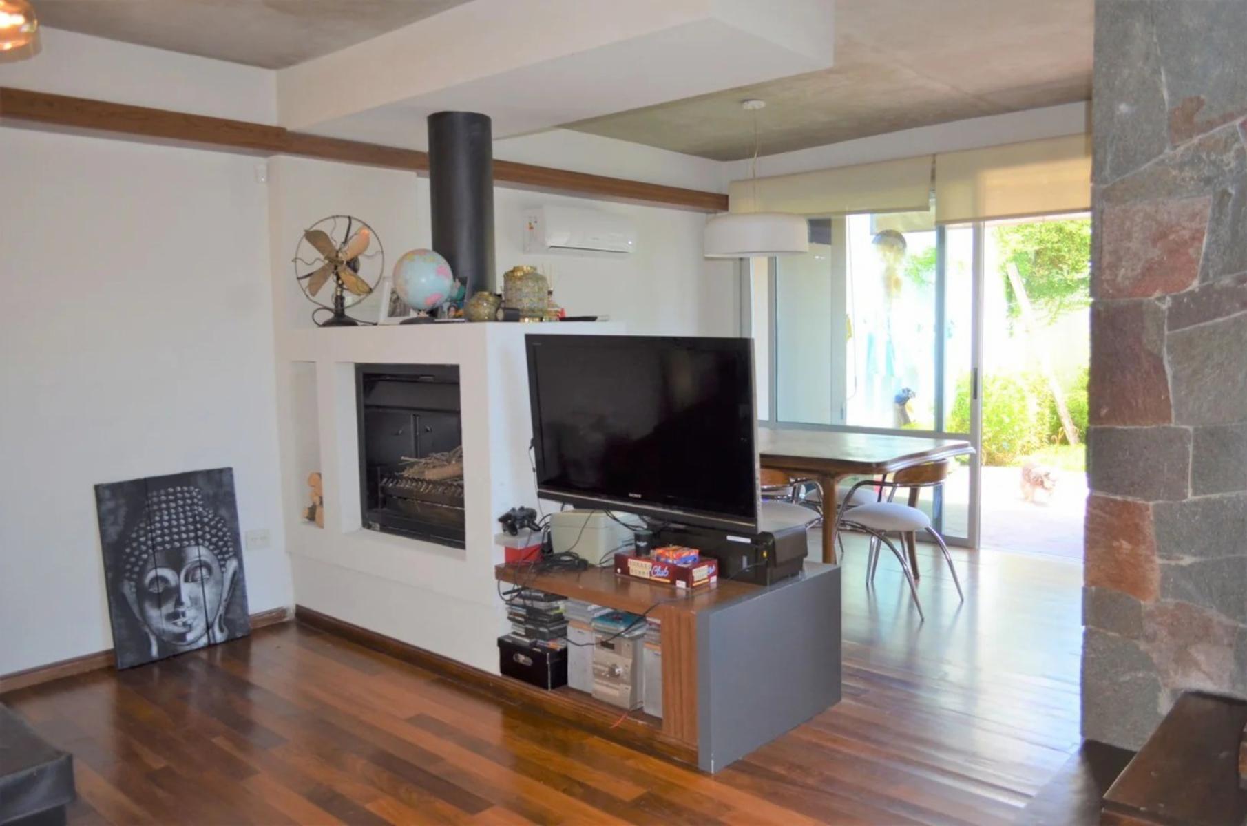 Casa Moderna 4 Amb. 2 Cocheras En Quilmes Residencial — foto 4