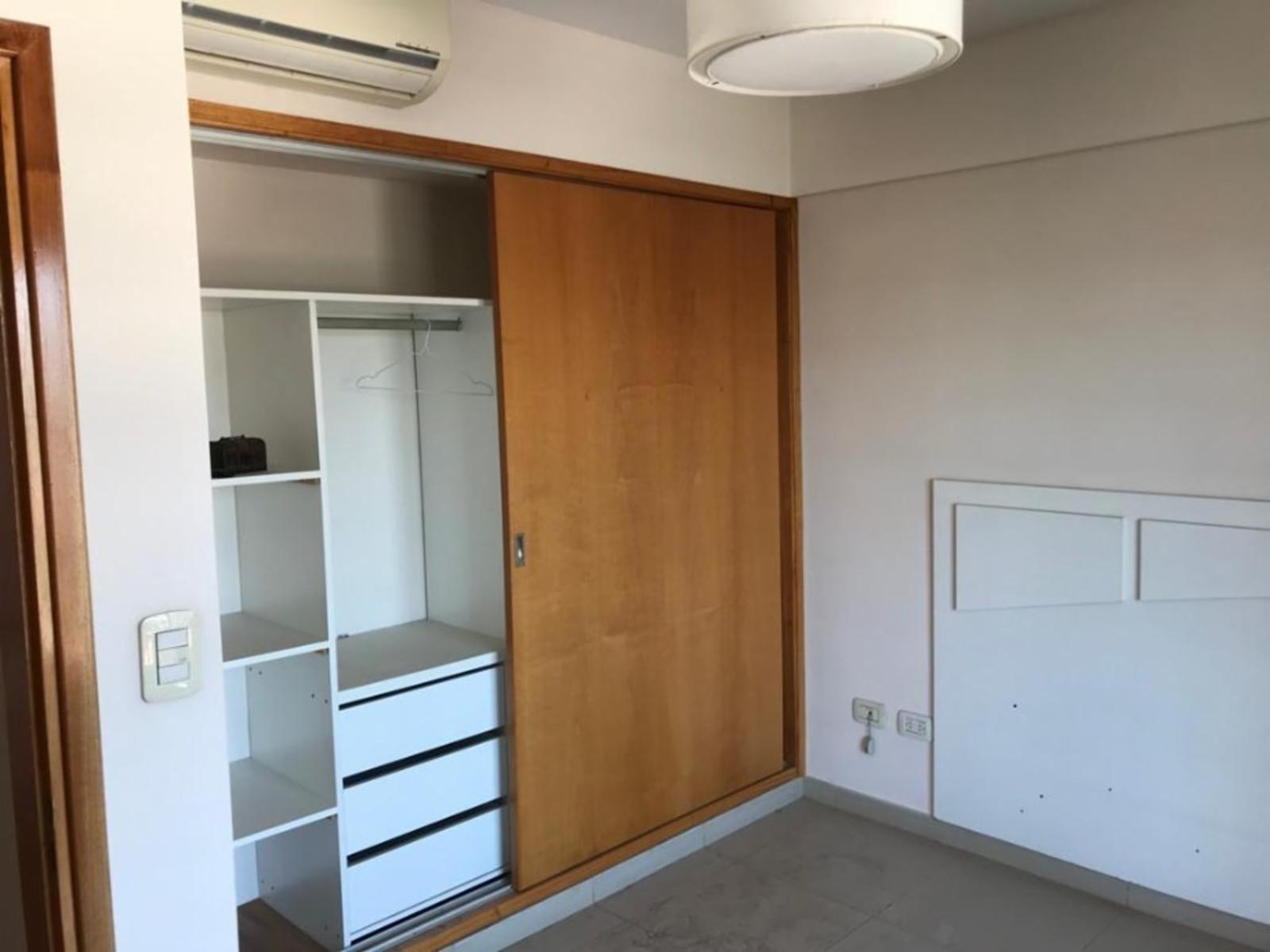Departamento 3 amb con cochera en centro de Berazategui muy buena vista — foto 8