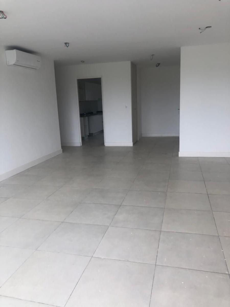 Departamento De 3 Ambientes con cochera en Terrazas Al Polo Greenville - 7