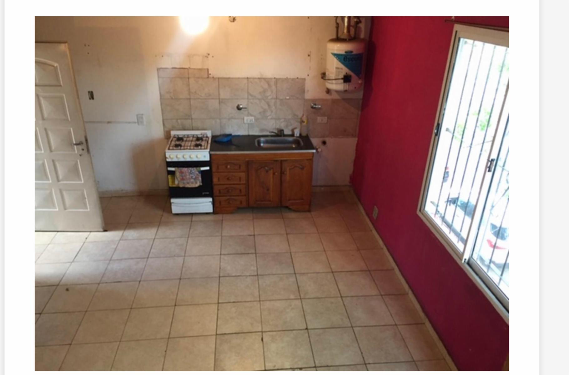 VENTA DE CASA CON 9 PH en block , ideal inversor que desea recibir RENTA