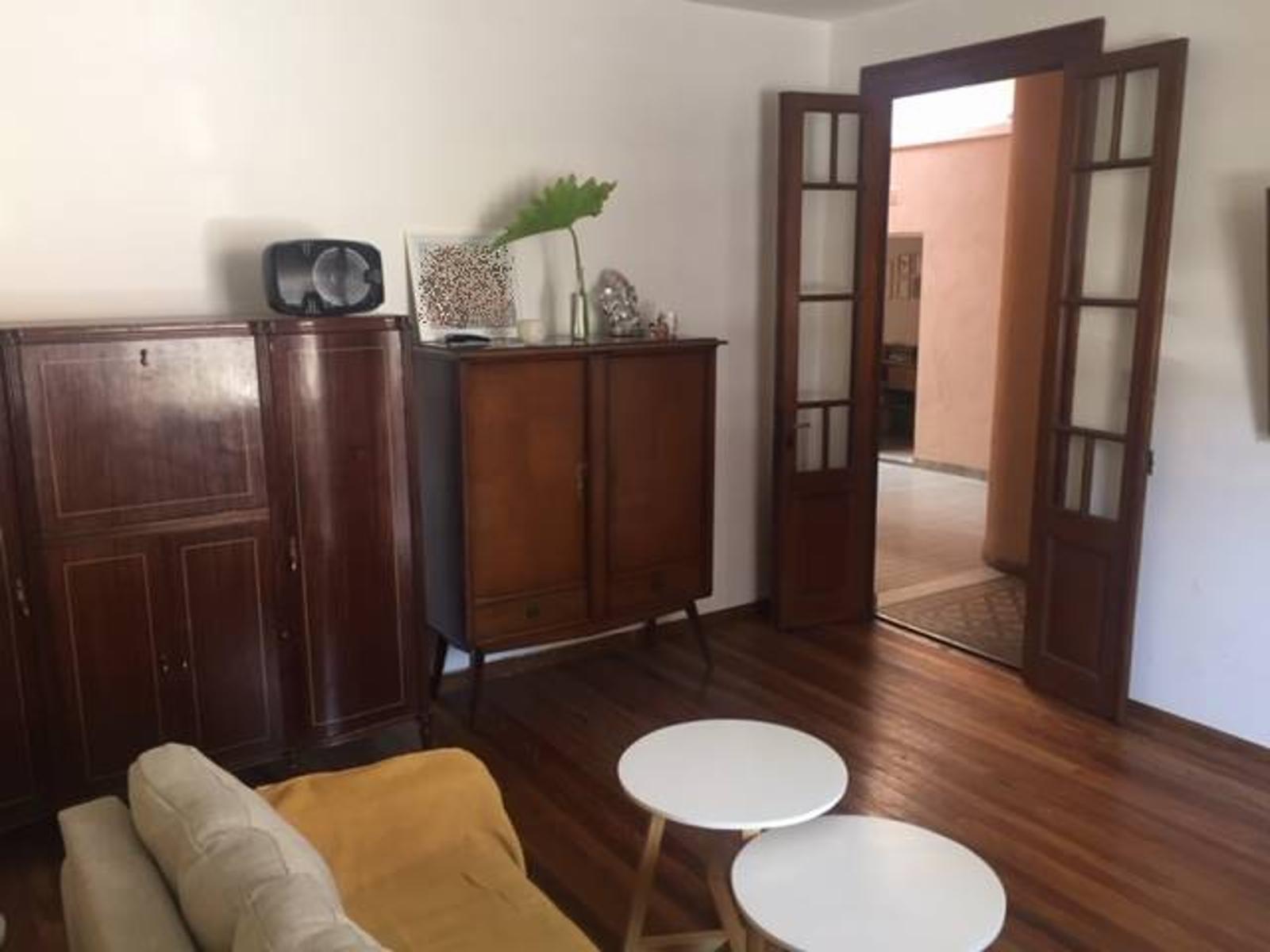 Excelente PH 5 amb con entrada independiente, patio y terraza con quincho y parrilla, Parque Patricios - 4
