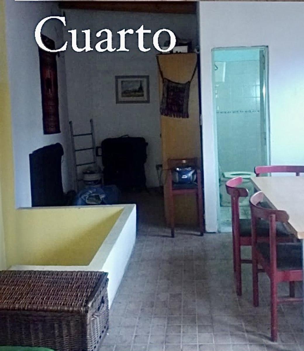Casa en lote propio, 3 departamentos. Lote con patio y terraza - zona Pompeya — foto 5