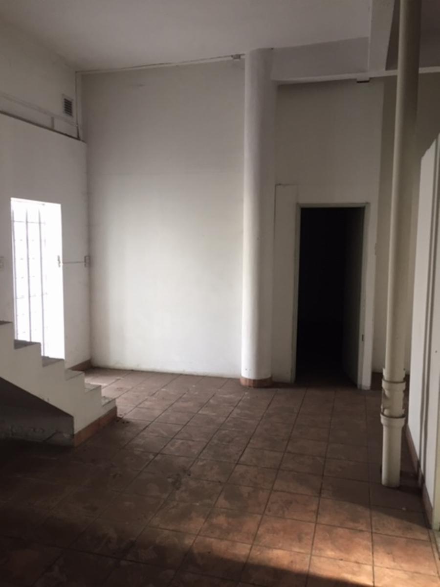 Depósito en venta, en 2 plantas - zona Pompeya - 4