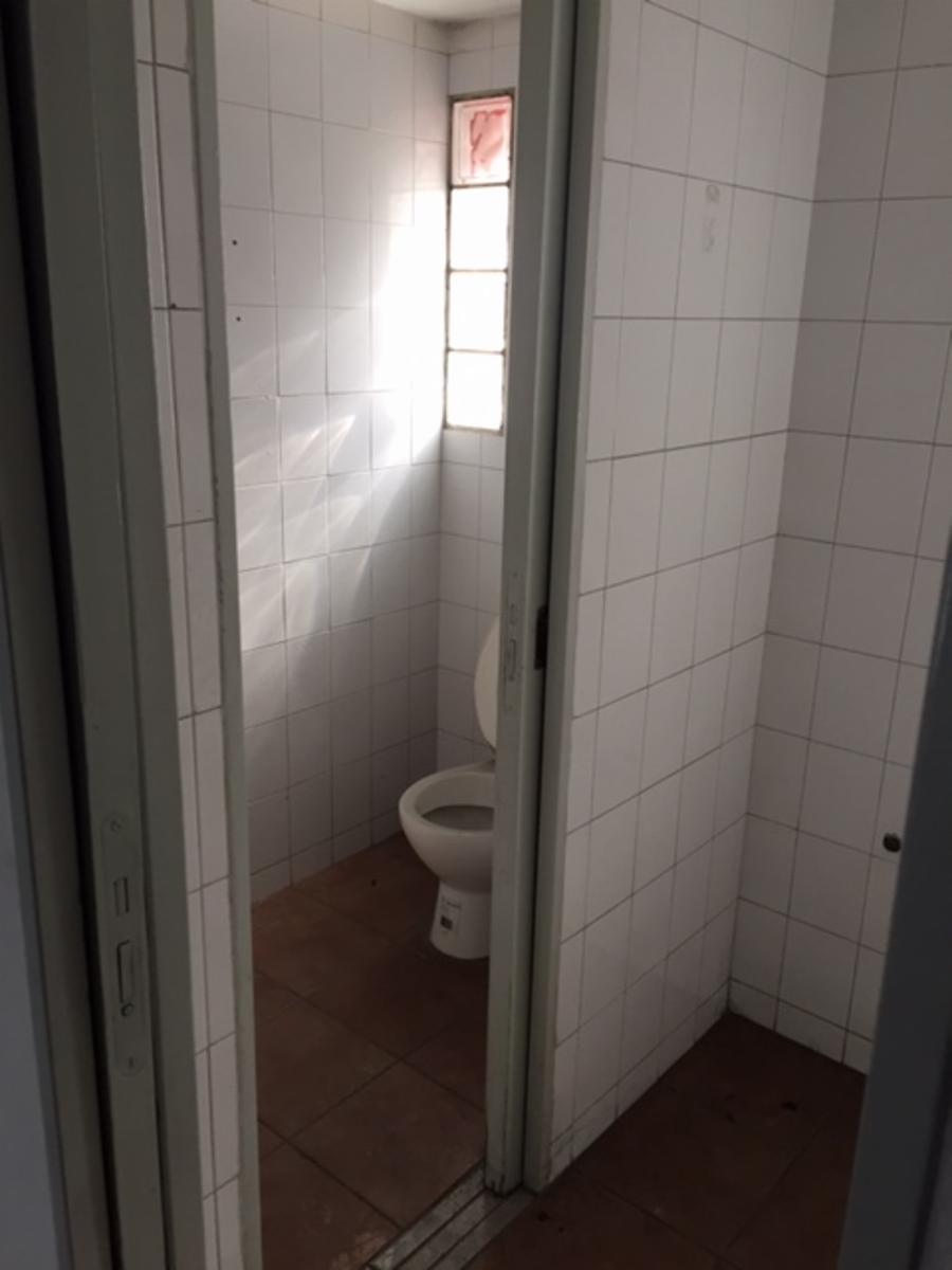 Depósito en venta, en 2 plantas - zona Pompeya - 5