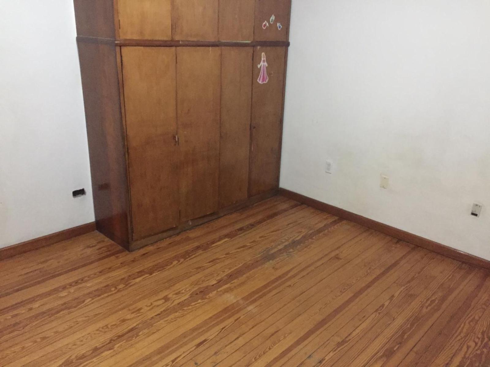 Galpón/deposito con Vivienda de 4 Ambientes, 360 m2 totales. - 9