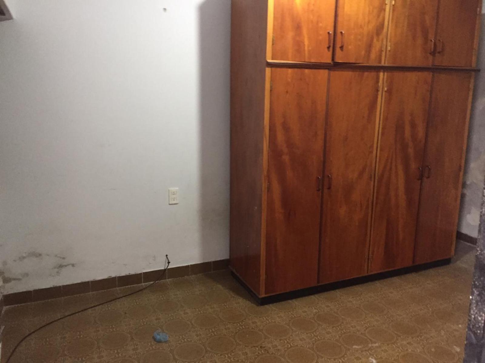 Galpón/deposito con Vivienda de 4 Ambientes, 360 m2 totales. - 13