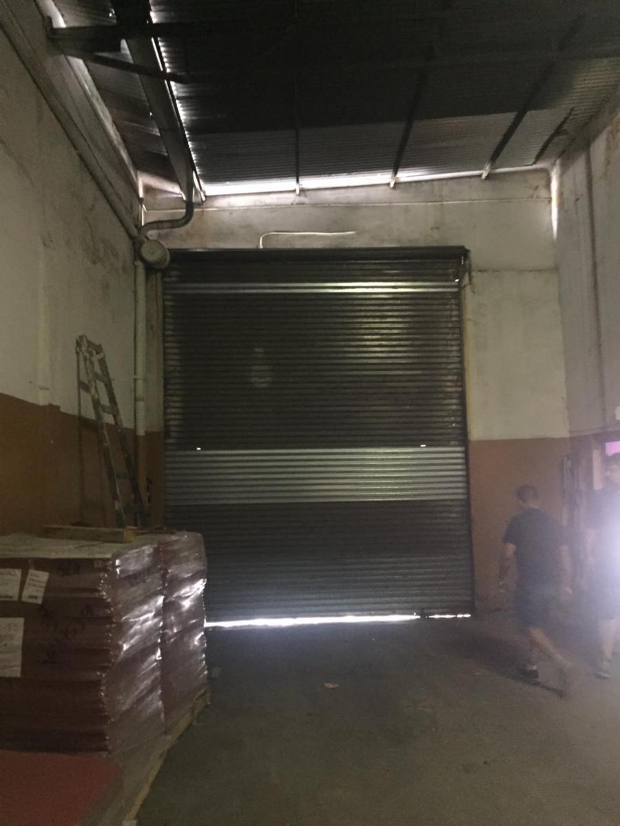 VENTA Deposito, Pompeya. 134 m2 totales. Pepiri esquina Av A. Alcorta. U$S 110.000. - 7