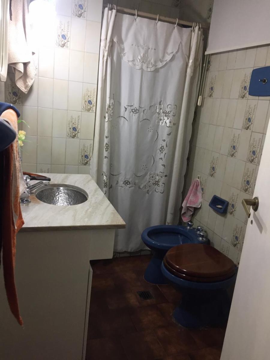 PH entrada independiente, 4 ambientes, 1 cuadra av Saenz. — foto 12