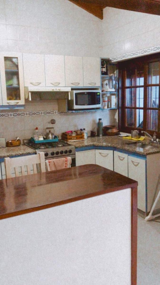 Casa 7 ambientes. En lote propio de 8,12 x 35. Oportunidad — foto 4