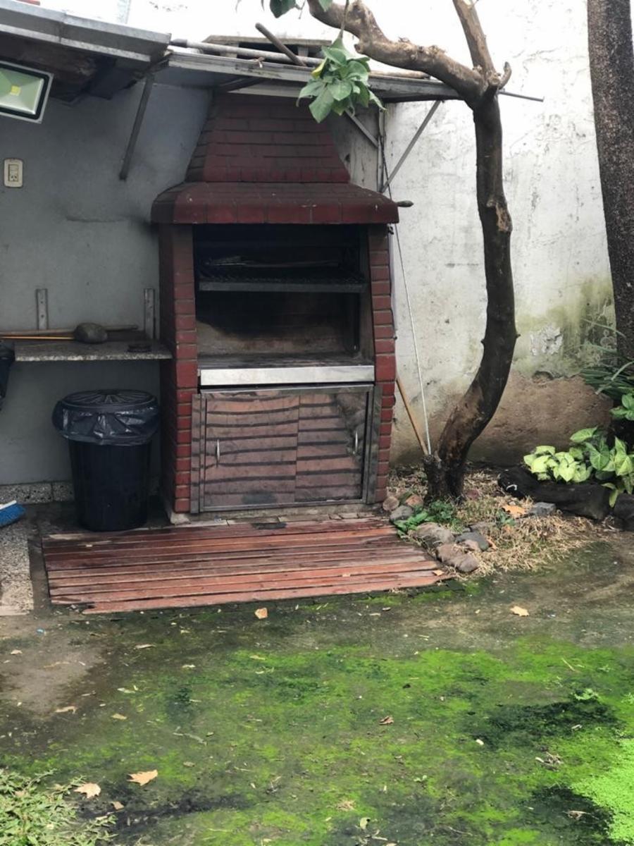 Casa 7 ambientes. En lote propio de 8,12 x 35. Oportunidad — foto 13
